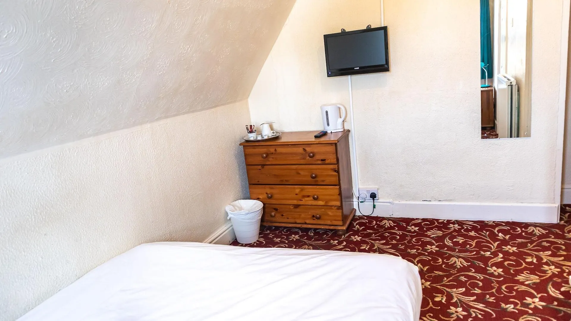 Addenro House B&B Southampton 3*,