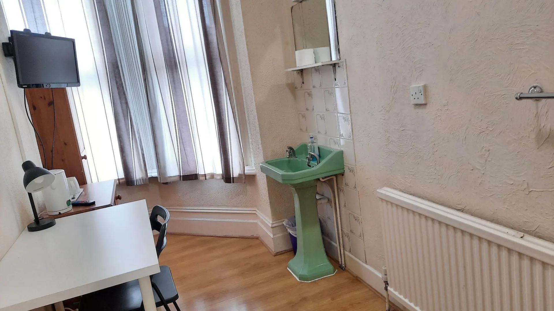 Addenro House B&B Southampton 3*,  United Kingdom